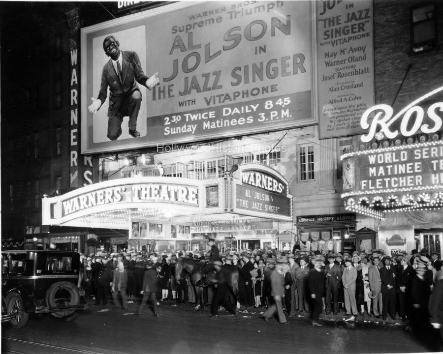 Al Jolson 1927 1 The Jazz Singer New York City wm.jpg